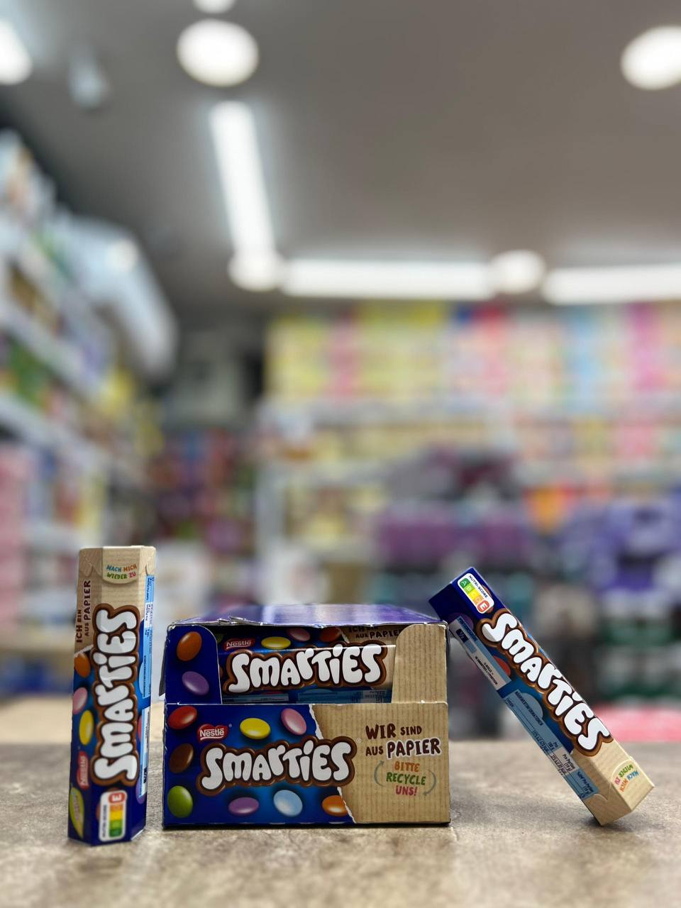اسمارتیز نستله ۳۸ گرم Nestlé Smarties باکس