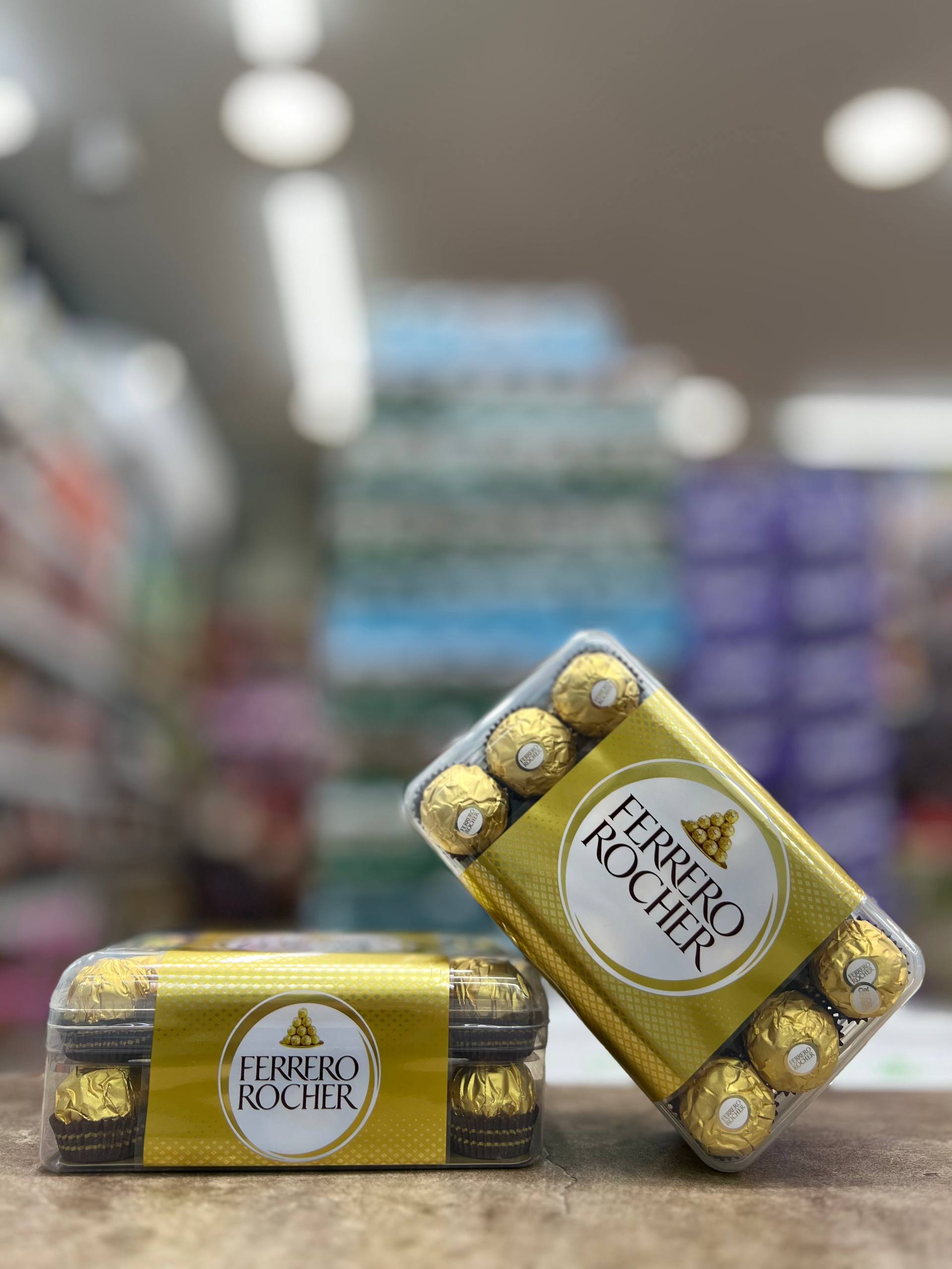 شکلات فررو روچر اصل ایتالیا پک 30 عددی FERRERO ROCHER